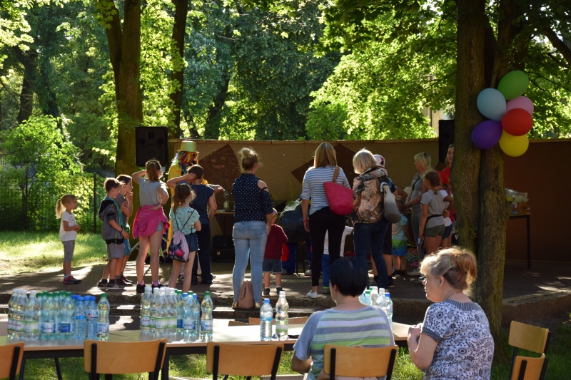 Festyn  z okazji  „Dnia  Dziecka”